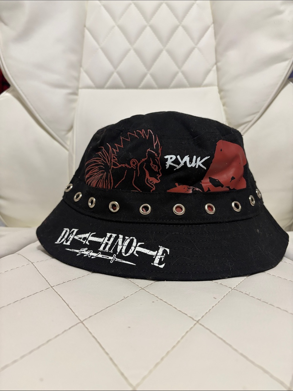 Hot Topic Black & Red Death Note Ryuk Buckle Detail Bucket Hat